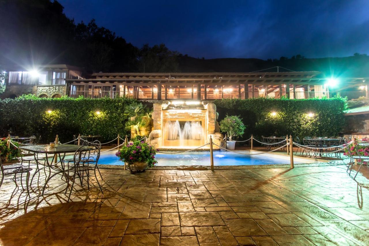 B & B Le Casette Sull'Albero Di Villa Alba Mesina Exterior foto